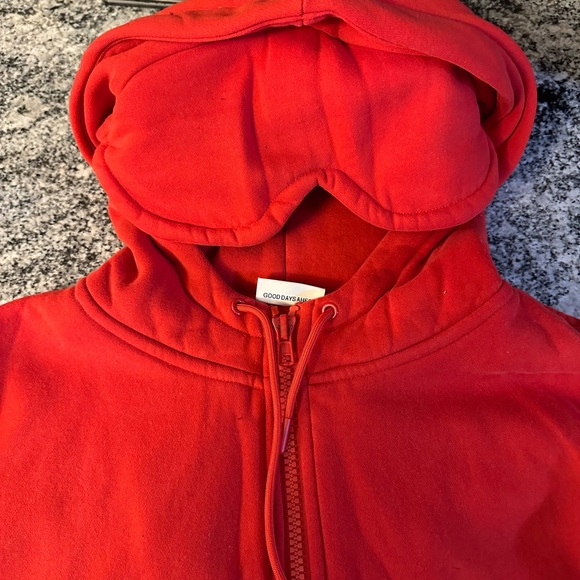 Comfrt travel mode weighted hoodie/ sweat set - Picture 2 of 4